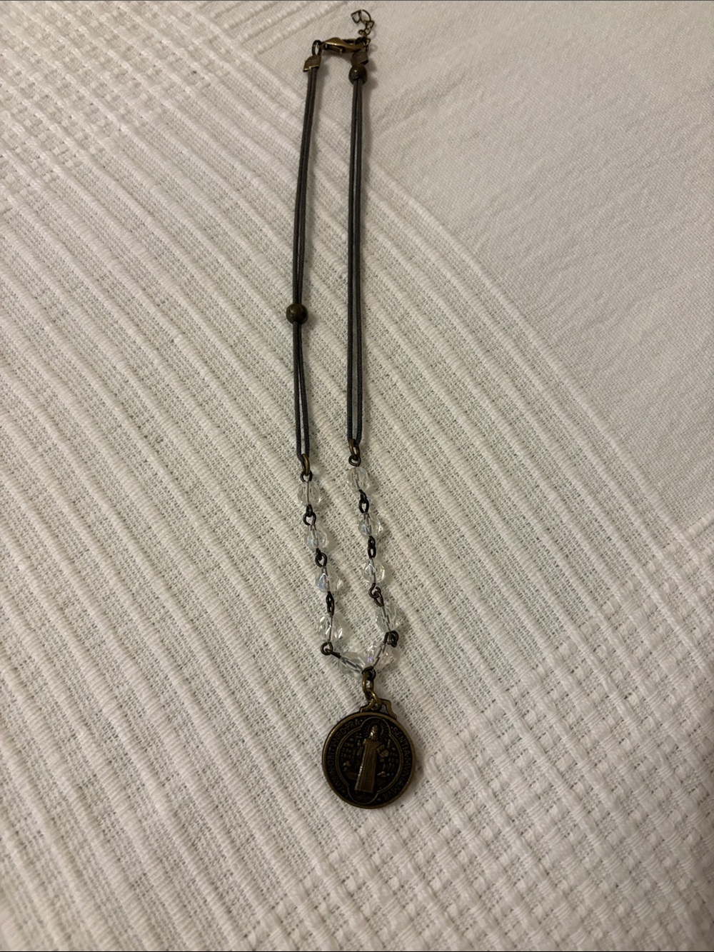 Antique-Style Bronze Medal Pendant Necklace - Brown